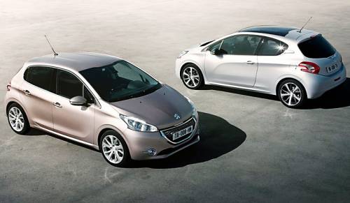 ������� ����������: Peugeot 208 ����� �� ����