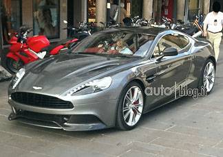 Aston Martin DBS