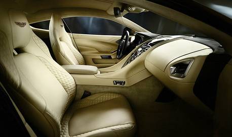 Aston Martin 
